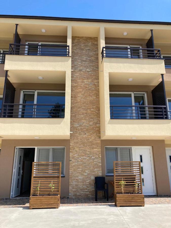 Apartamento Srebrna Laguna Veliko Gradište Exterior foto